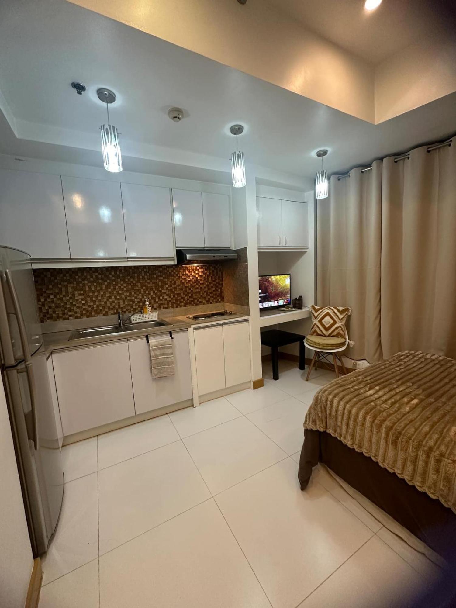 Cozy Place With City View At Greenbelt Makati Manila Ngoại thất bức ảnh